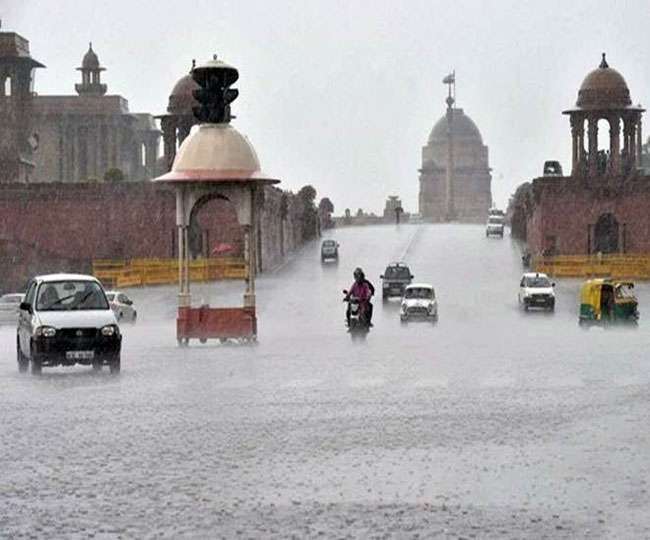 राजधानी दिल्ली में मॉनसून के दौरान होने वाली बारिश हर बार नई तरह की चुनौतियां लेकर आती