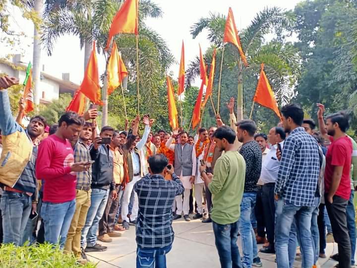 श्रमिक कामगार कर्मचारी सम्मान यात्रा पहुंची शाहजहॉपुर बीजेपी सरकार के आने से यूपी के अंदर गुंडागर्दी खत्म: दिव्य त्रिवेदी