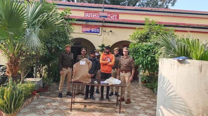 पुलिस मुठभेड मे 02 शातिर चोर गिरफ्तार, अवैध असलहा सहित चोरी का माल बरामद