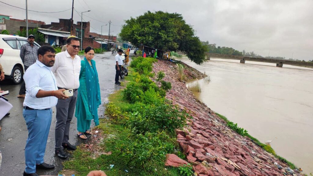 शाहजहांपुर में नदियों को लेकर बढ़ी चिंता अगले 24  36 घंटे बेहद अहम